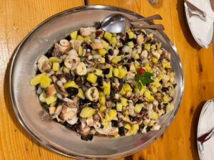 87e3eb6c-49d7-4b5a-9a75-ebe159d2218b